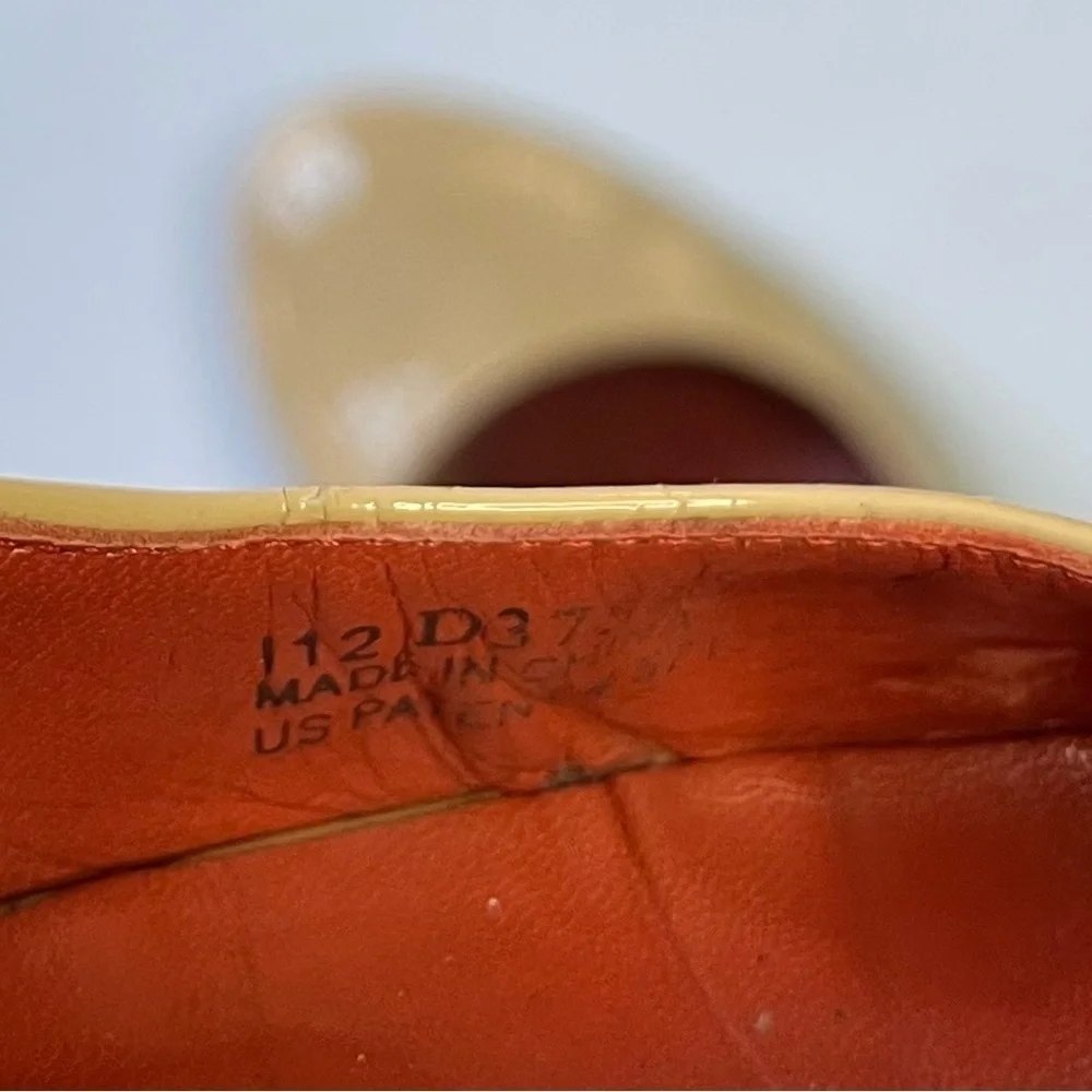 Cole Haan Nude Closed Toe Wedge Heel Shoes 7.5